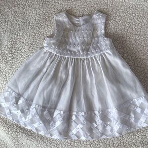 American princess Elegant White Sleeveless Dress 24 Months 100% polyester